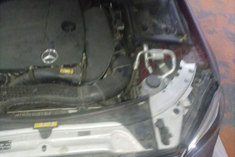 Used Mercedes-Benz C-Class 2019 C 260 Sport Edition Engine Bay Left