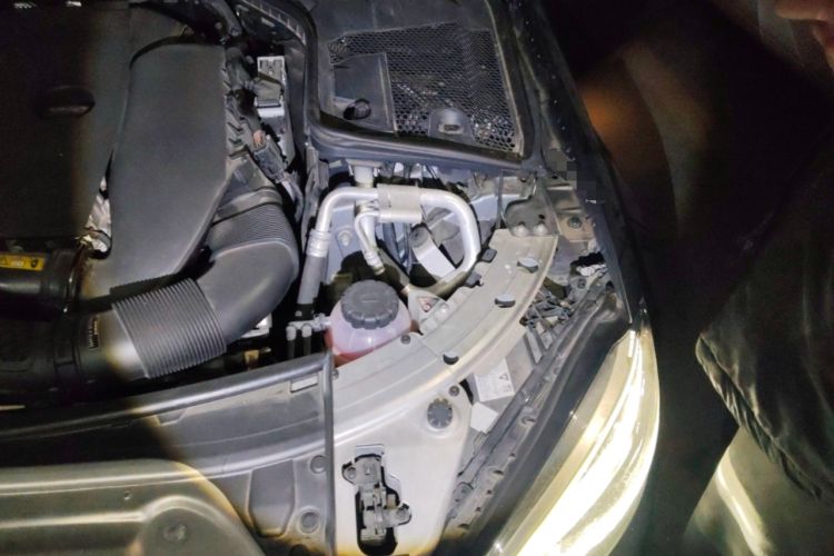 Used Mercedes-Benz C-Class 2019 C 260 Coupe Engine Bay Left