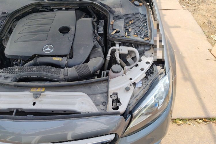 Used Mercedes-Benz C-Class 2019 C 260 4MATIC Coupe Engine Bay Left