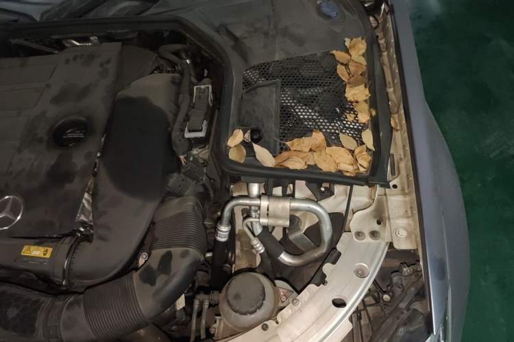 Used Mercedes-Benz C-Class 2019 Restyled C 260 L Sport Edition Engine Bay Left
