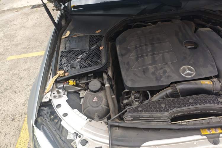 Used Mercedes-Benz C-Class 2019 Restyled C 260 L Sport Edition Engine Bay Right