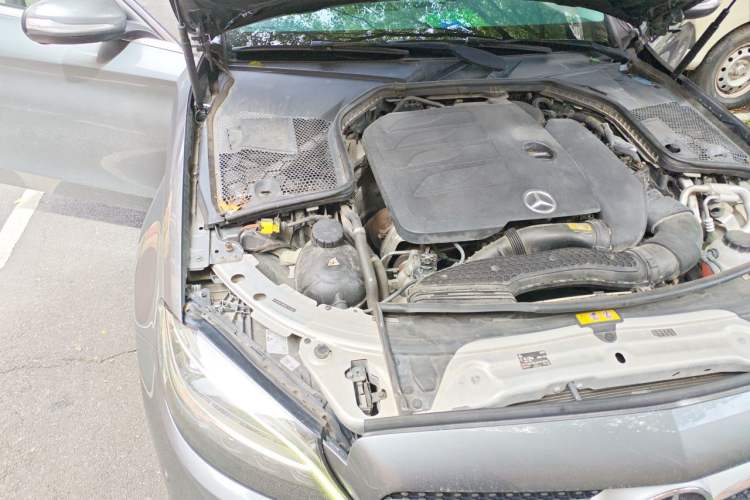 Used Mercedes-Benz C-Class 2019 Restyled C 260 L Sport Edition Engine Bay Right