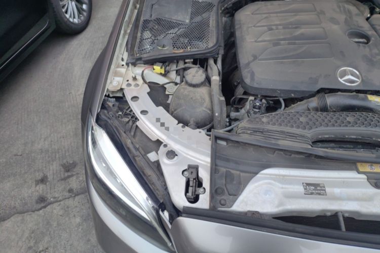 Used Mercedes-Benz C-Class 2019 C 260 Sport Edition Engine Bay Right