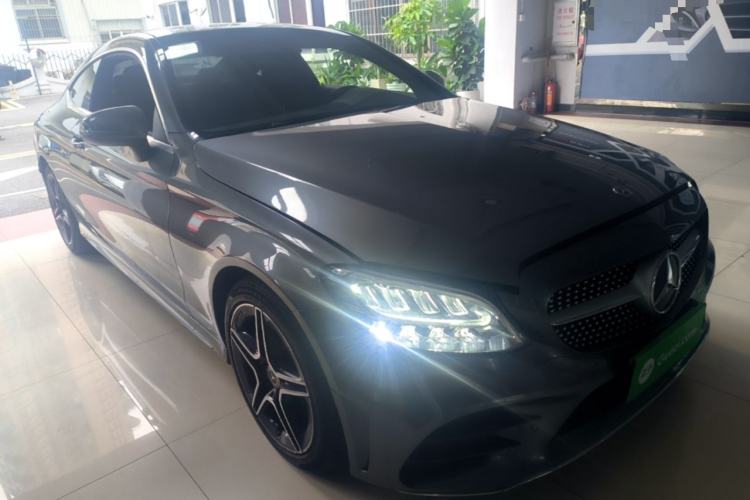 Used Mercedes-Benz C-Class 2019 C 260 Coupe Exterior 1