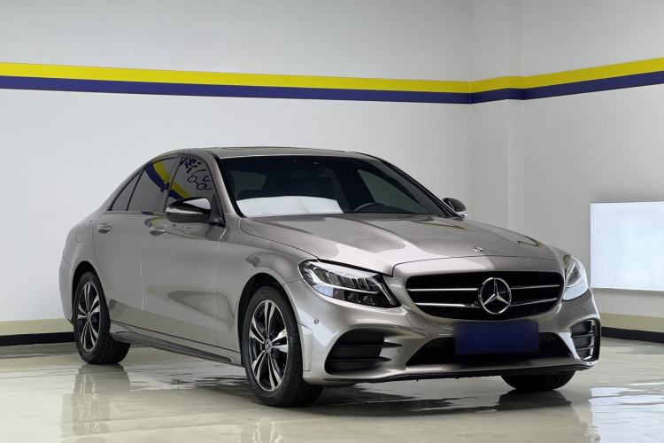 Used Mercedes-Benz C-Class 2019 C 260 Sport Edition Exterior 2