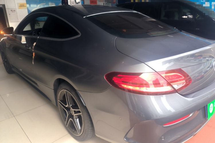 Used Mercedes-Benz C-Class 2019 C 260 Coupe Exterior 2