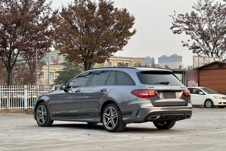 Used Mercedes-Benz C-Class 2019 C 260 Estate Exterior 3