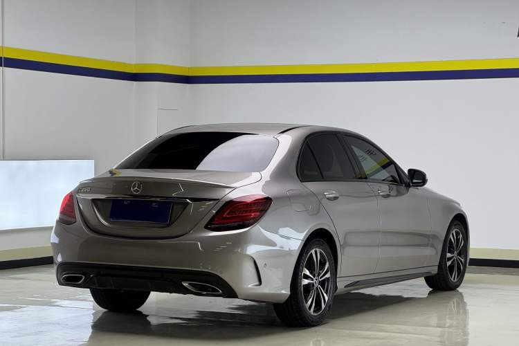 Used Mercedes-Benz C-Class 2019 C 260 Sport Edition Exterior 5