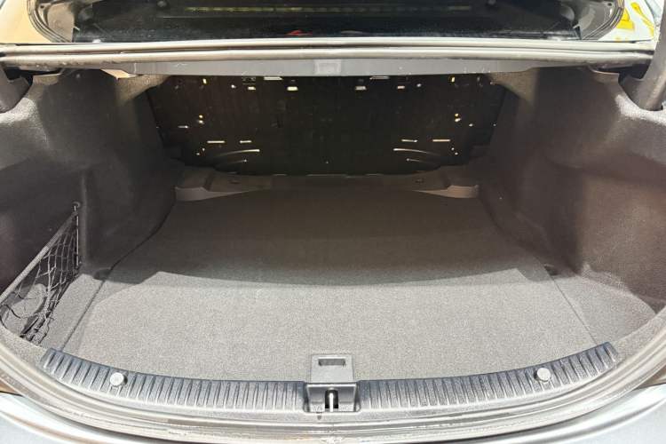 Used Mercedes-Benz C-Class 2019 C 260 L Sport Edition Exterior 8
