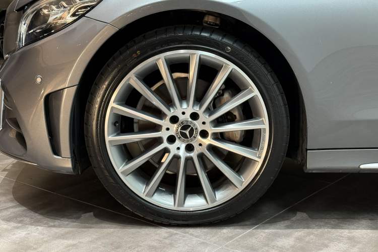 Used Mercedes-Benz C-Class 2019 C 260 L Sport Edition Exterior 9