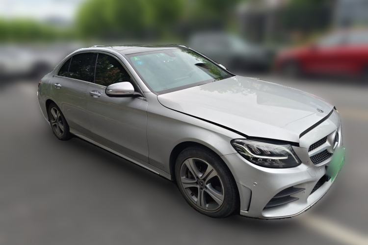 Used Mercedes-Benz C-Class 2019 Restyled C 260 L Sport Edition Front Right 45 Deg