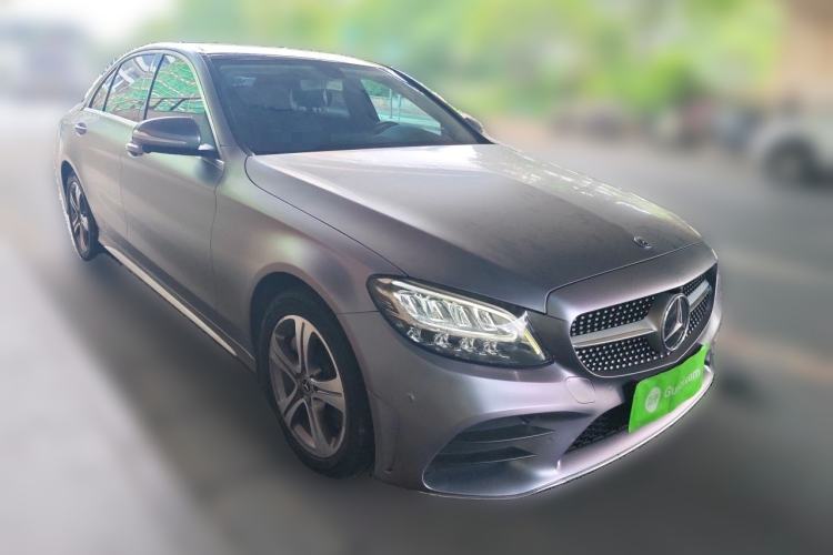 Used Mercedes-Benz C-Class 2019 Updated C 260 L Front Right 45 Deg