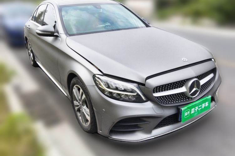 Used Mercedes-Benz C-Class 2019 C 180 L Fashion Edition Sport Version Front Right 45 Deg