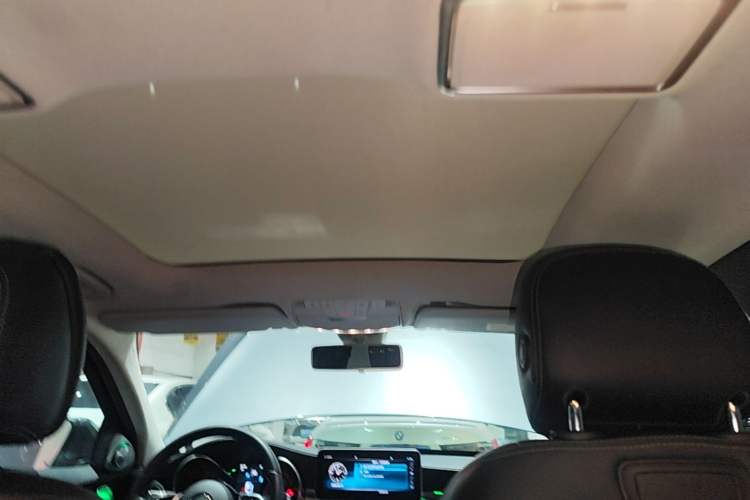 Used Mercedes-Benz C-Class 2019 C 260 L Sport Edition Headliner