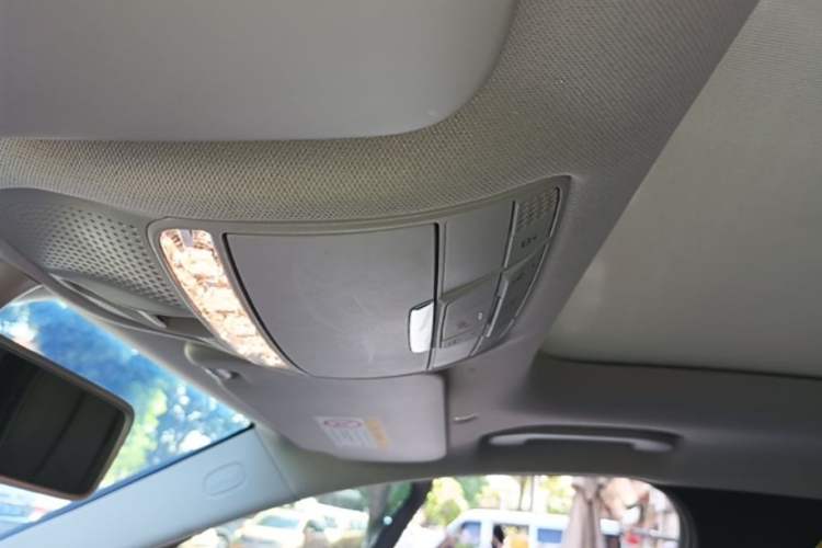 Used Mercedes-Benz C-Class 2019 Restyled C 260 L Sport Edition Headliner