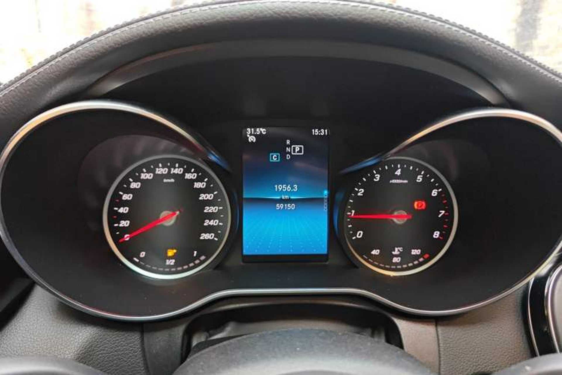 Used Mercedes-Benz C-Class 2019 C 180 L Fashion Edition Sport Version Instrument Cluster