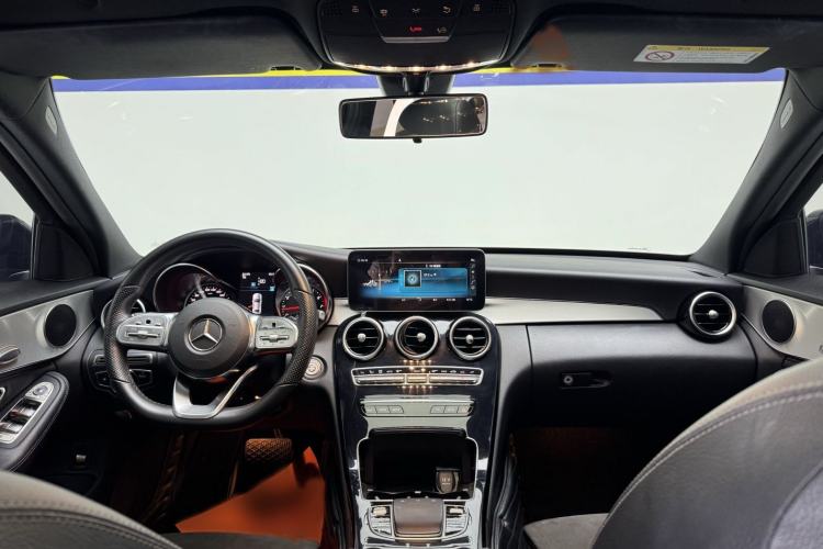 Used Mercedes-Benz C-Class 2019 C 260 Sport Edition Interior 1