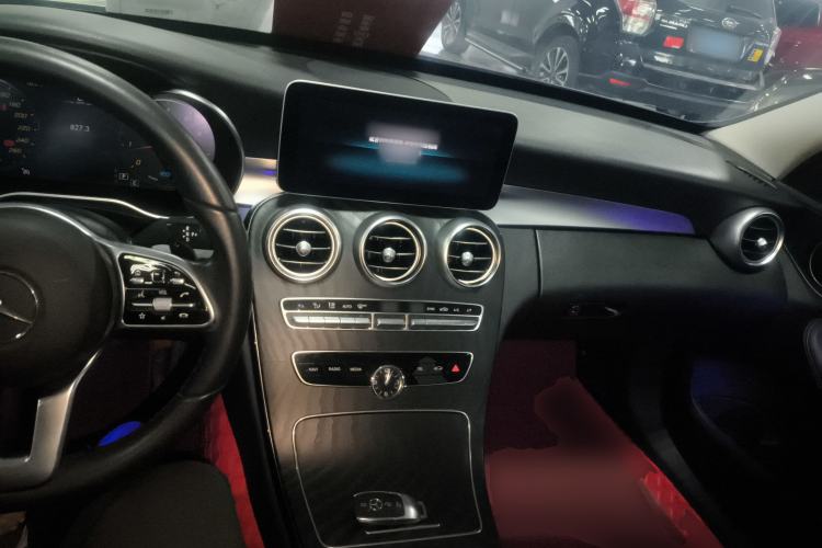 Used Mercedes-Benz C-Class 2019 C 260 Estate Interior 2