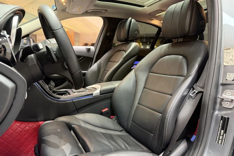 Used Mercedes-Benz C-Class 2019 C 260 L Sport Edition Interior 4