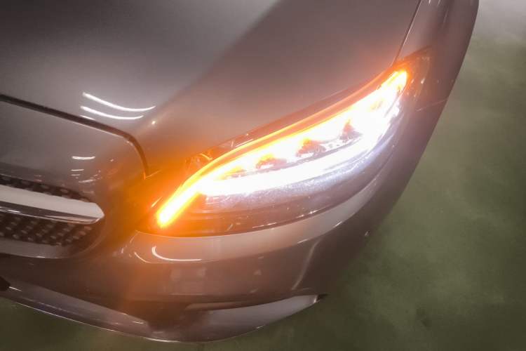 Used Mercedes-Benz C-Class 2019 C 260 Estate Left Front Headlight