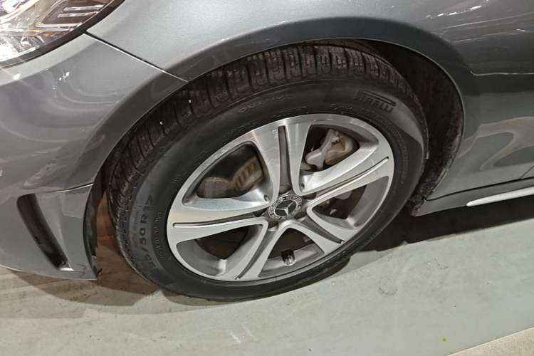 Used Mercedes-Benz C-Class 2019 C 260 L Sport Edition Left Front Wheel Hub
