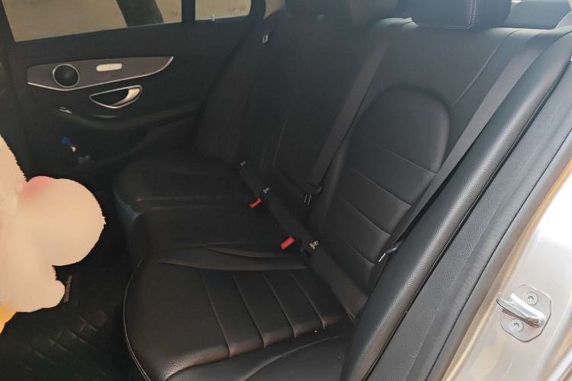 Used Mercedes-Benz C-Class 2019 C 180 L Fashion Edition Sport Version Left Rear Seat