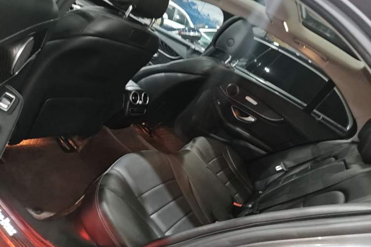 Used Mercedes-Benz C-Class 2019 C 260 L Sport Edition Left Rear Seat