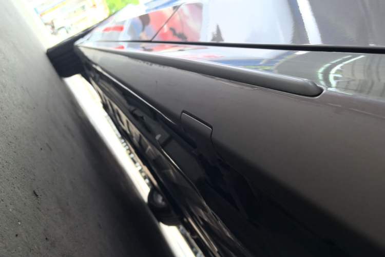Used Mercedes-Benz C-Class 2019 Restyled C 260 L Sport Edition Left Side Sill