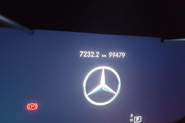Used Mercedes-Benz C-Class 2019 C 260 Coupe Odometer Close Up