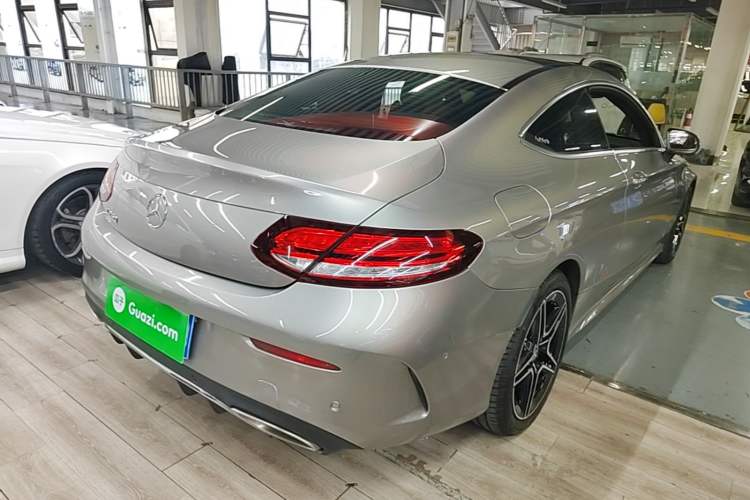 Used Mercedes-Benz C-Class 2019 C 260 Coupe Rear Right 45 Deg