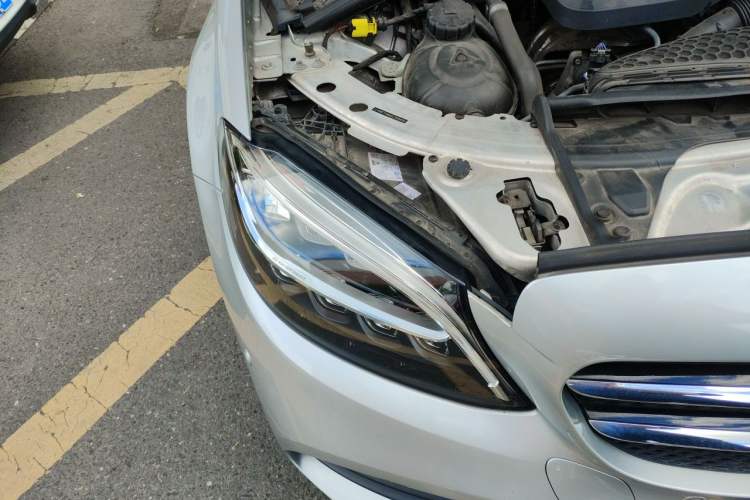 Used Mercedes-Benz C-Class 2019 C 260 Sport Edition Right Front Headlight