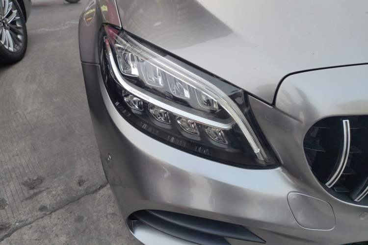 Used Mercedes-Benz C-Class 2019 C 260 Sport Edition Right Front Headlight