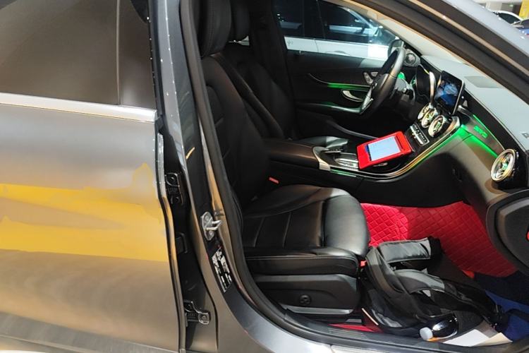 Used Mercedes-Benz C-Class 2019 C 260 L Sport Edition Right Front Seat