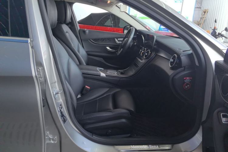 Used Mercedes-Benz C-Class 2019 Restyled C 260 L Sport Edition Right Front Seat