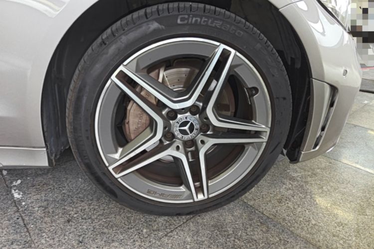 Used Mercedes-Benz C-Class 2019 C 260 Estate Right Front Wheel Hub
