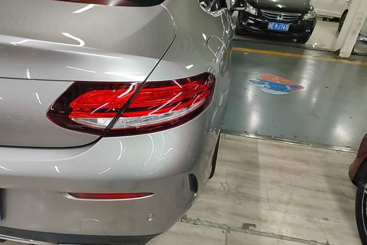 Used Mercedes-Benz C-Class 2019 C 260 Coupe Right Rear Taillight