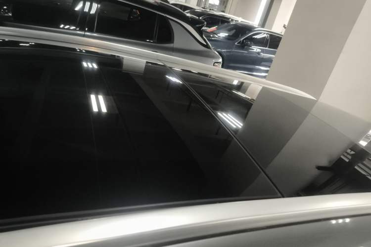 Used Mercedes-Benz C-Class 2019 C 260 Estate Roof