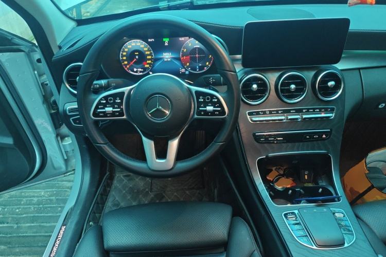 Used Mercedes-Benz C-Class 2019 Restyled C 260 L Sport Edition Steering Wheel