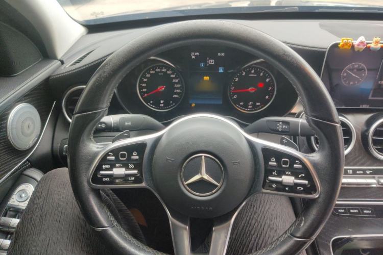 Used Mercedes-Benz C-Class 2019 C 180 L Fashion Edition Sport Version Steering Wheel