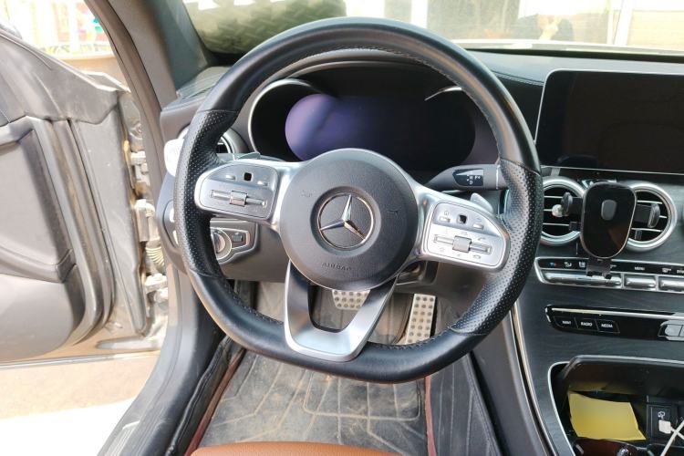 Used Mercedes-Benz C-Class 2019 C 260 4MATIC Coupe Steering Wheel