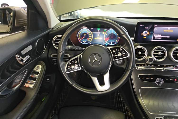 Used Mercedes-Benz C-Class 2019 C 260 Estate Steering Wheel