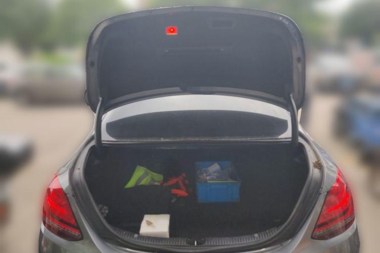 Used Mercedes-Benz C-Class 2019 C 180 L Fashion Edition Sport Version Trunk