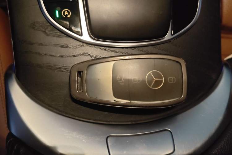 Used Mercedes-Benz C-Class 2019 C 260 Coupe Vehicle Key