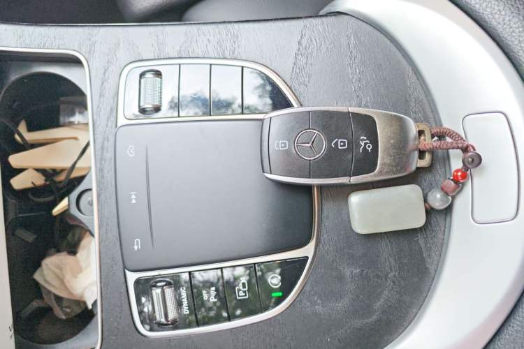 Used Mercedes-Benz C-Class 2019 Restyled C 260 L Sport Edition Vehicle Key