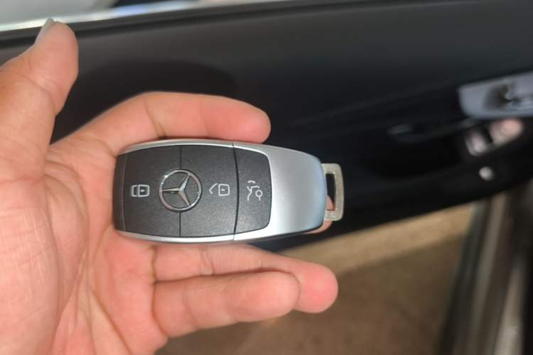 Used Mercedes-Benz C-Class 2019 C 260 Coupe Vehicle Key