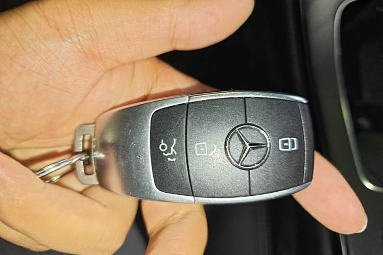 Used Mercedes-Benz C-Class 2019 C 260 Estate Vehicle Key