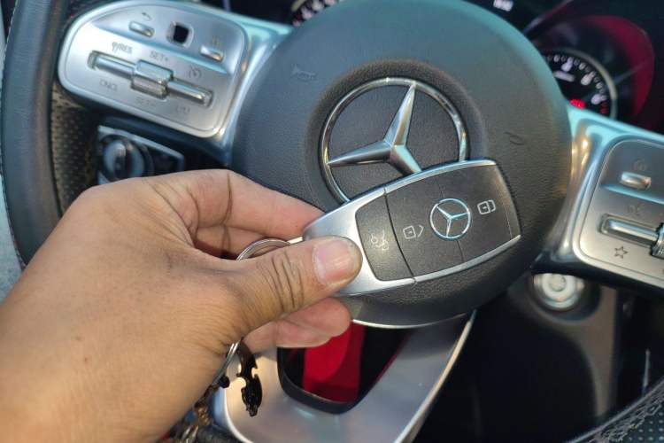 Used Mercedes-Benz C-Class 2019 C 260 Sport Edition Vehicle Key