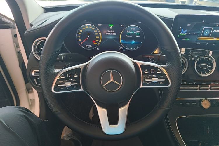 Used Mercedes-Benz C-Class 2019 C 260 L Sport Edition Steering Wheel