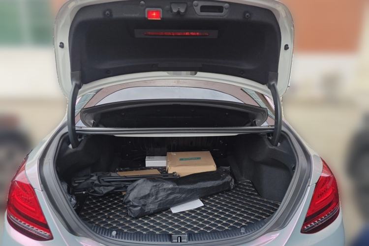 Used Mercedes-Benz C-Class 2019 C 260 Sport Edition Trunk