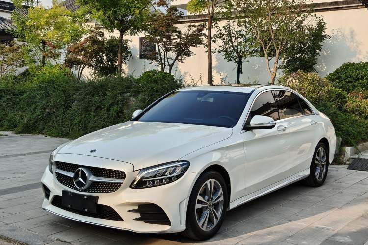 Used Mercedes-Benz C-Class 2019 C 180 L Dynamic Sports Edition Guazi used car, China used car export, Used car for sale, Used  cars, Cheapest cars for sale